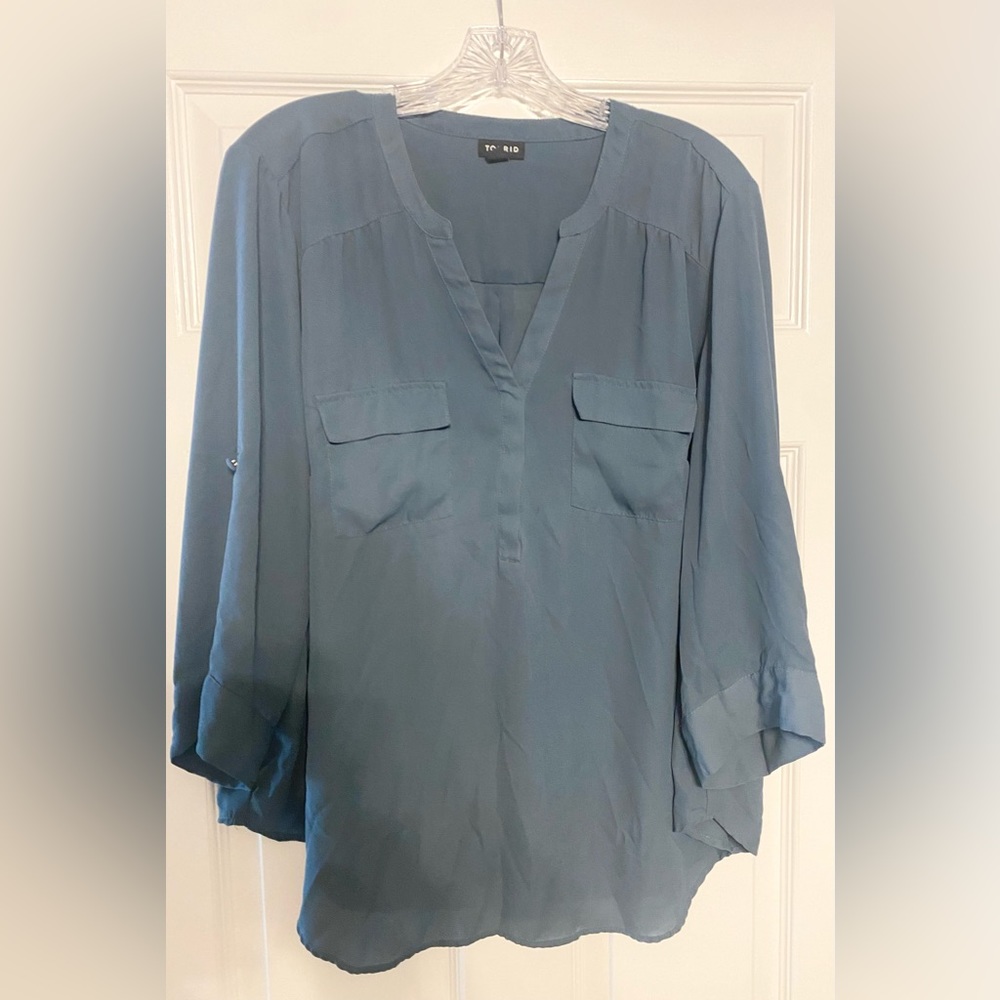 Torrid Blue Blouse size 1 (XL)